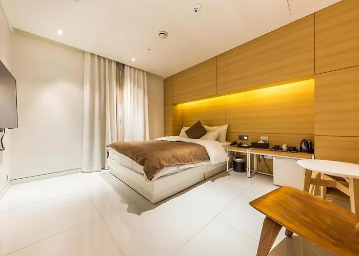 Trang Blue Motel 3*