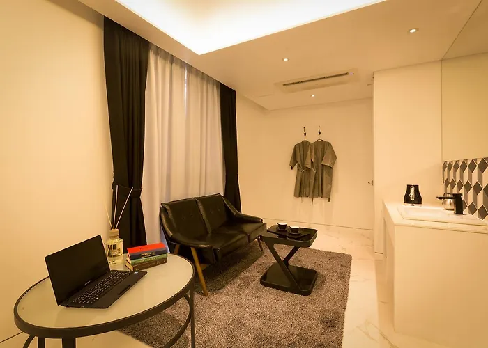 Trang Blue 3* Seoul